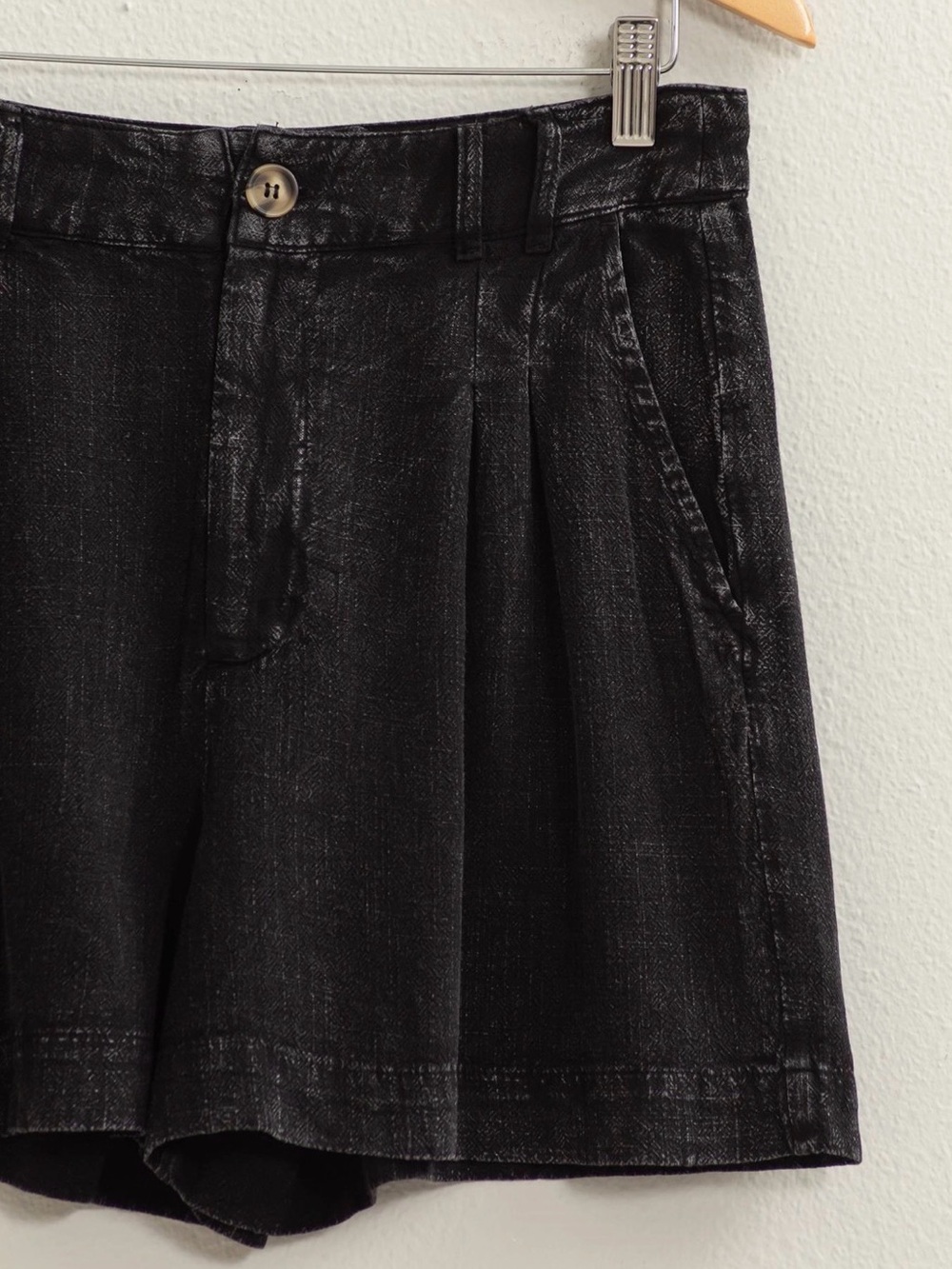 Classic Black Mineral Wash Linen Women's Shorts